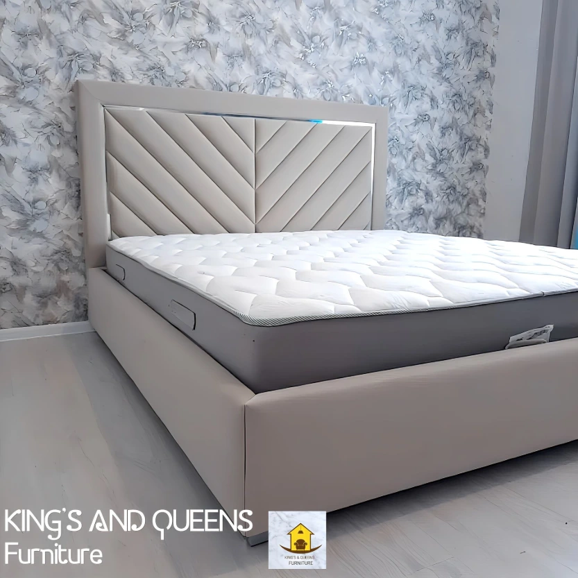 Cream Incline Bed 5 by 6